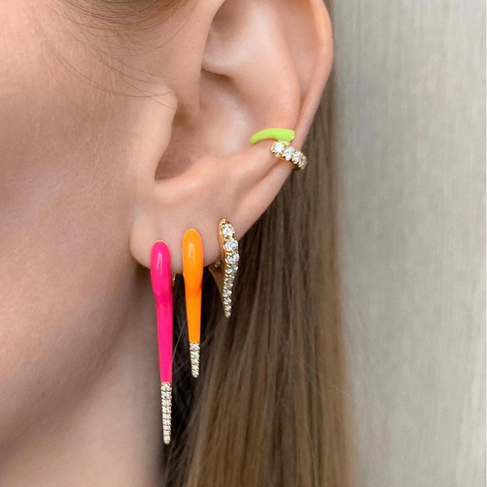 Variopinti delle donne di modo dei monili di colore dell'oro fluorescente Al neon smalto donne di proprietà huggie arpione orecchino ad anello