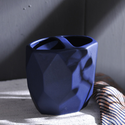 Ceramic Toothbrush Holder Bathroom Accessories Rest Room Toothbrush Rack Toothbrush Cup Set Couple Toothbrush Holder: B