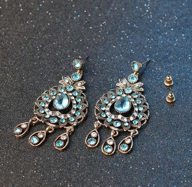 Accesorios Retro de Sari de India para mujer, collar de tres piezas, pendientes, accesorios de puesta en escena