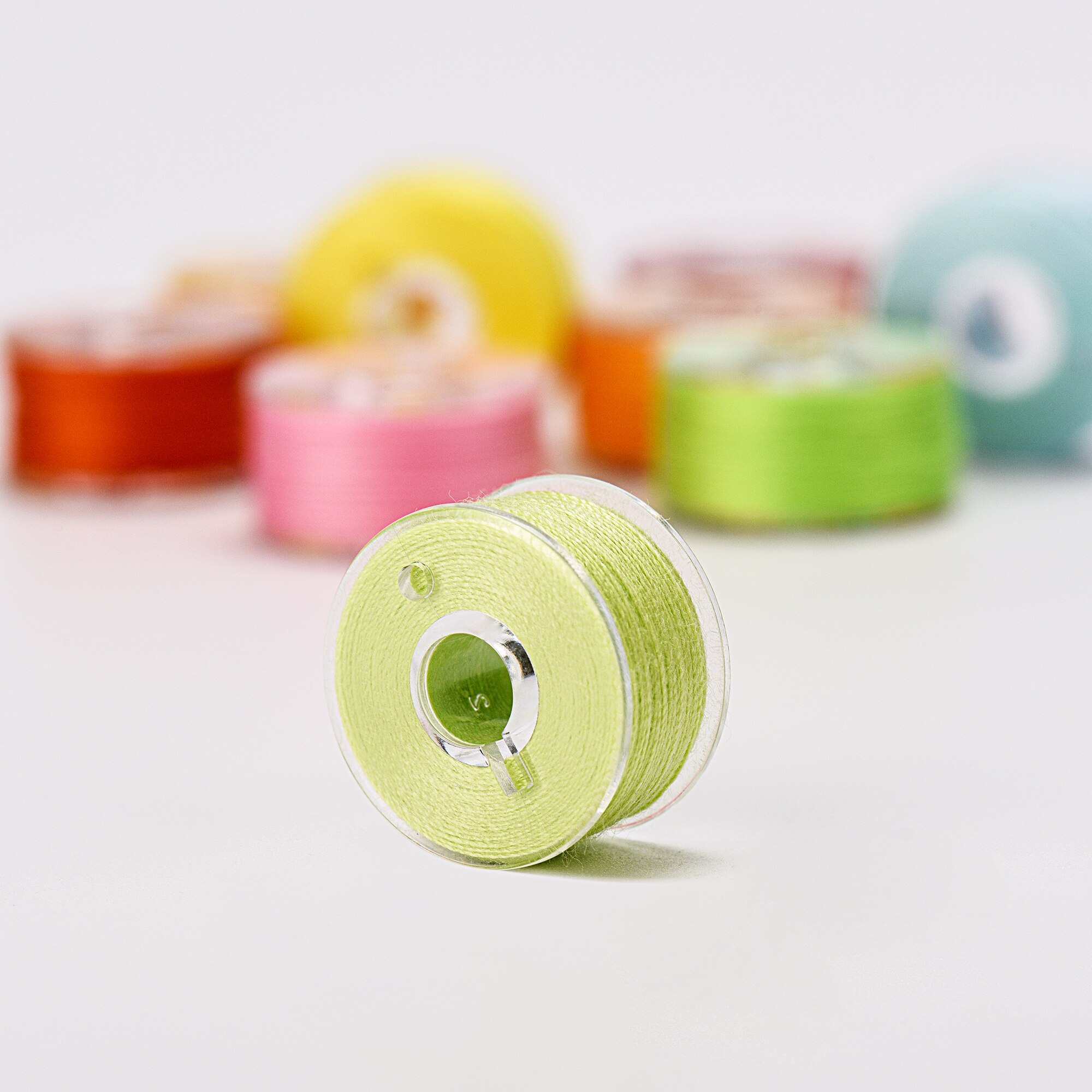 Fil de canette 108 couleurs 72 couleurs 40S/2 taille A SA156 pour Machines à coudre et à broder