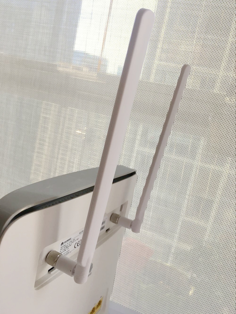 Originele Huawei 4g LTE Antenne voor B593 B890 b890 e5172 b2000 e5186 4g cpe lte wifi router Antenne sma Connector