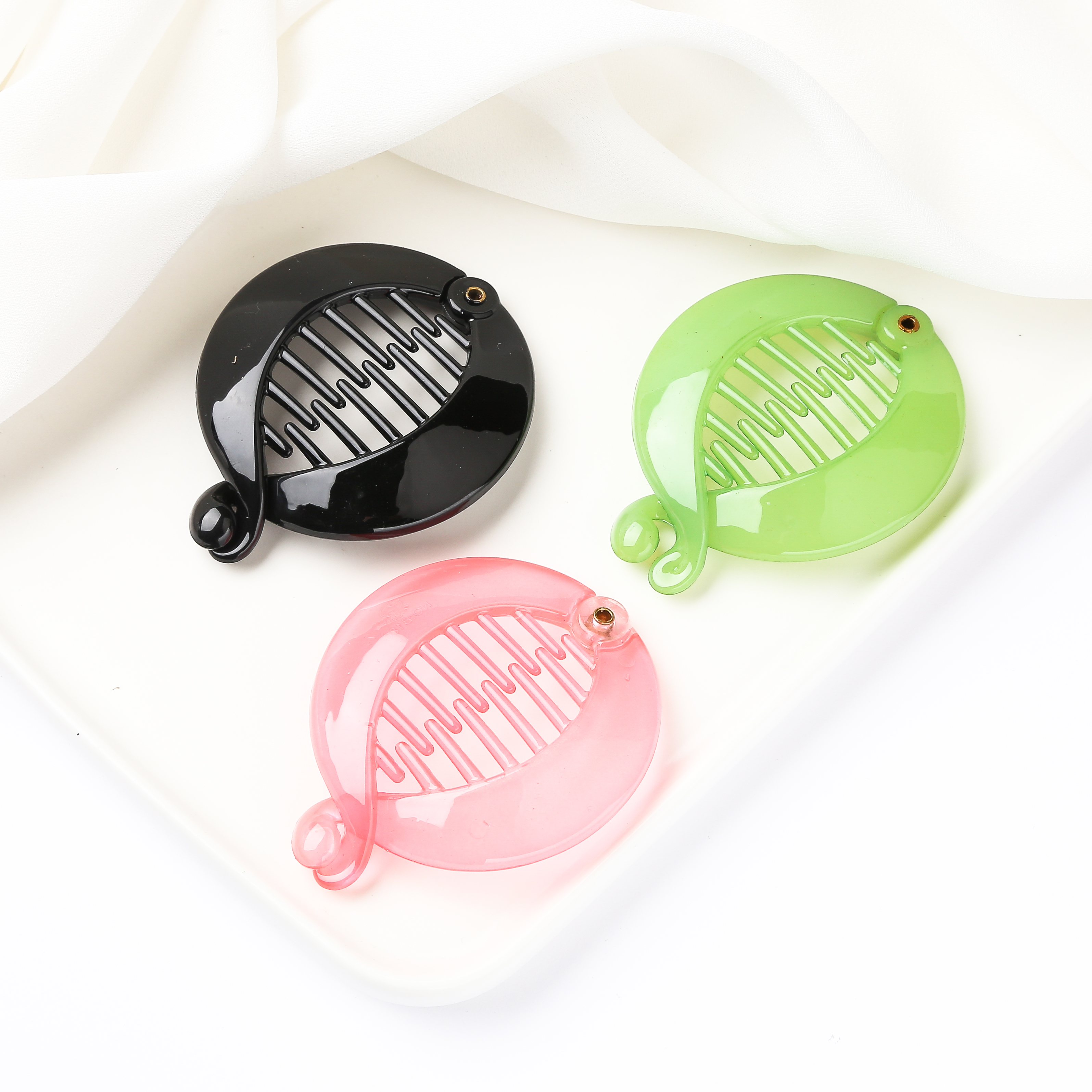 Prettyou 2.5 "/5Cm Moeiteloze Schoonheid Diverse Side Kammen Paardenstaart Haar Clip Kam Pin Ronde Banana Clips Voor vrouwen