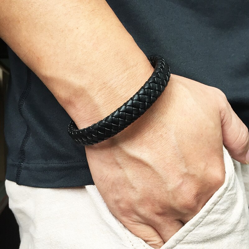 Bracelet Men Braided Leather Bracelet Exquisite Stainless Steel Magnetic Clasps Wrist Band Bangles BB740