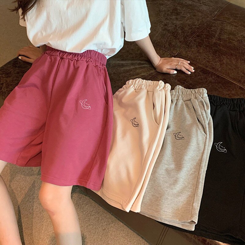 Oversize kvinder månebroderi løse shorts solide afslappet elastik talje smarte shorts koreanske vilde simple studerende underdele