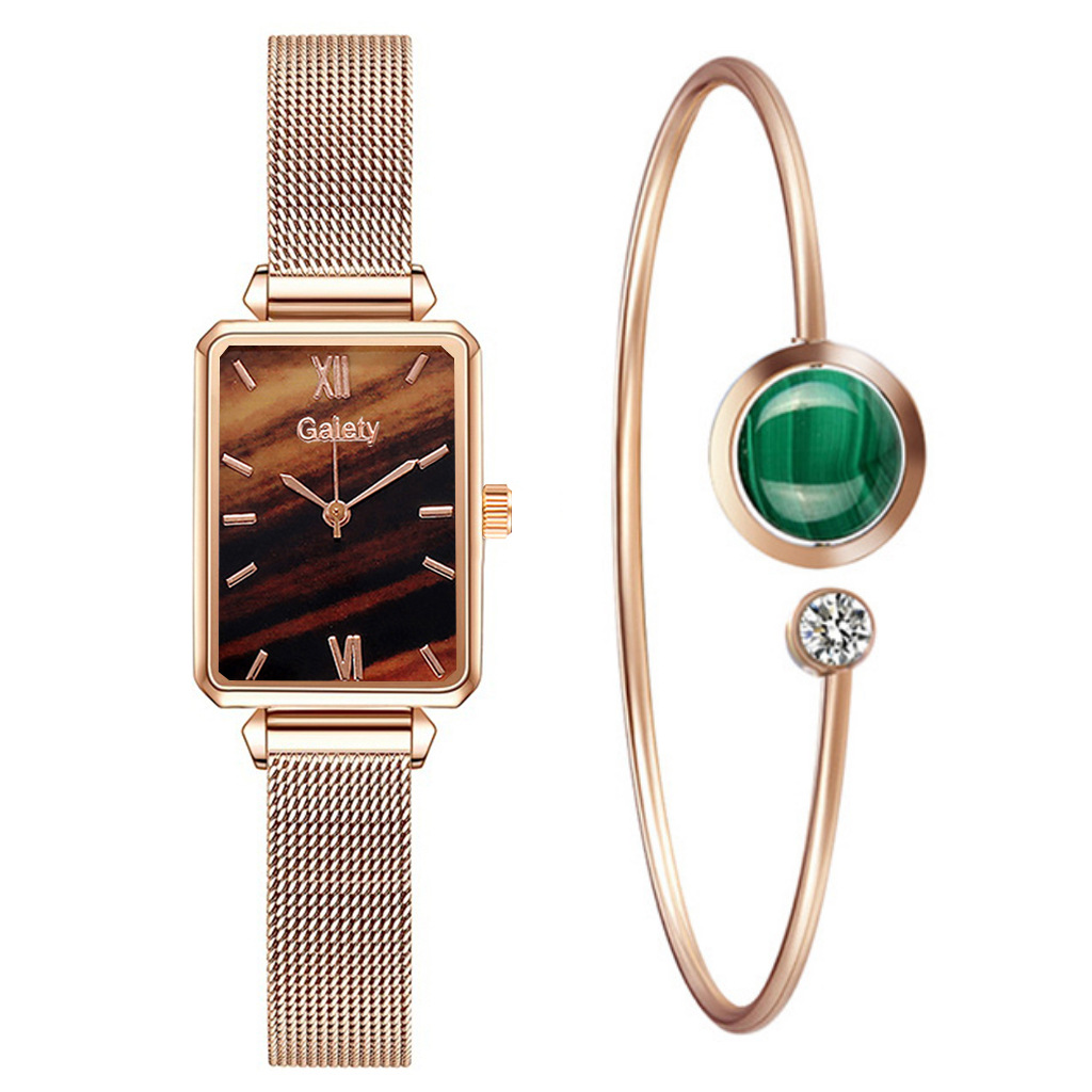 Acheter votre Nos montres de luxe femme chez Frojo