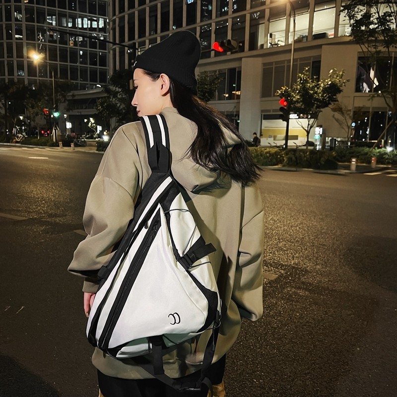 Wielofunkcyjna torba na ramię Punk Hip Hop Mężczyźni Kobiety Techwear Wodoodporna torba na ramię Outdoor Motocyklowy plecak na jedno ramię