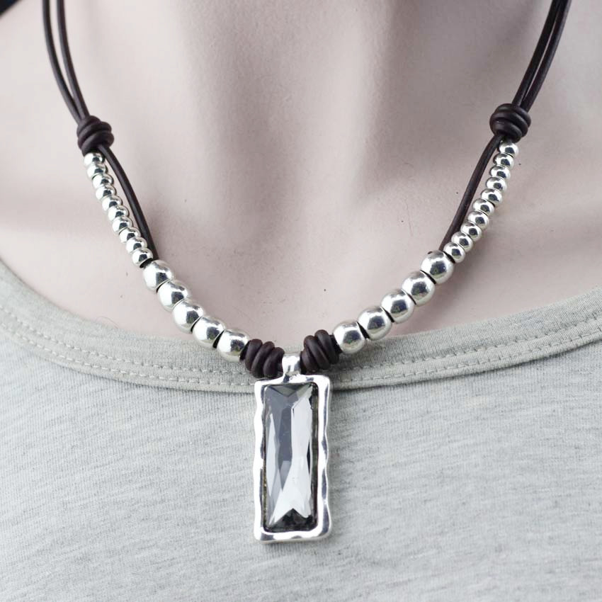 Anslow Mode-sieraden Retro Handgemaakte Diy Zilveren Kralen Lederen Kraag Choker Ketting Voor Vrouwen Lady Vriendschap LOW0082AN: Grey