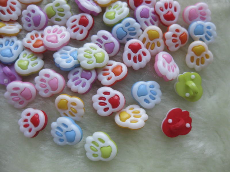 Suoja 50 stuks/partij 13mm gemengde kleuren voet plastic knopen achtergat naaien knutselspullen