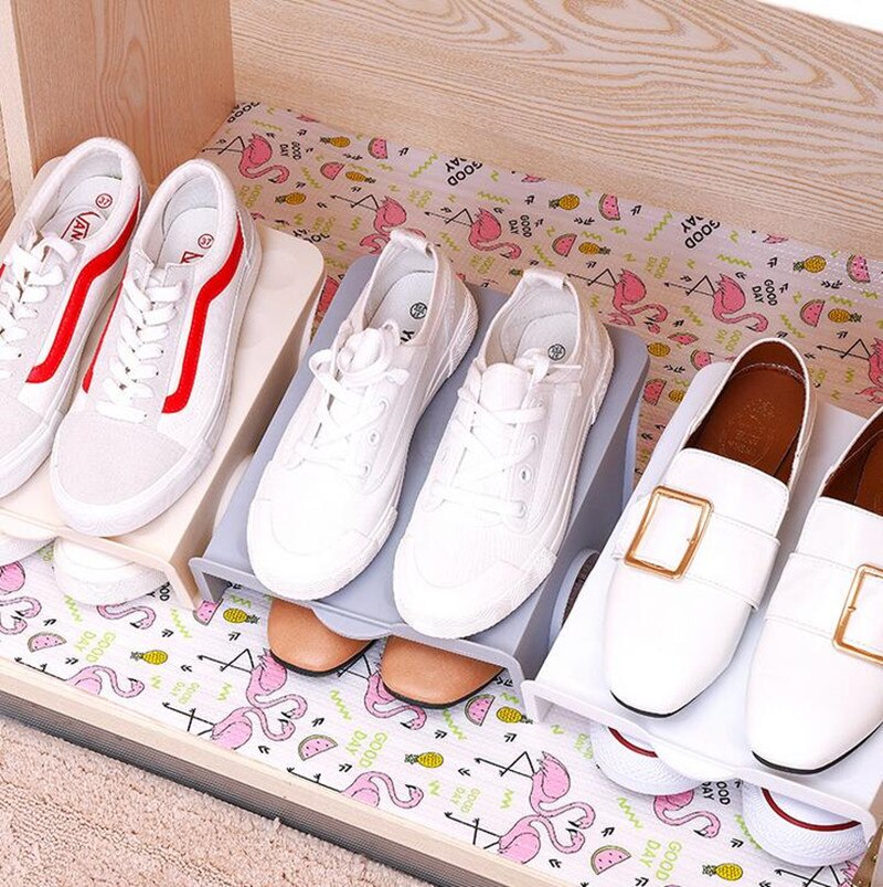 1 rulle kök klistermärke bord matta bokstav flamingo tryckta lådor skåp hylla liners bordstablett vattentät oljesäker skåp pad