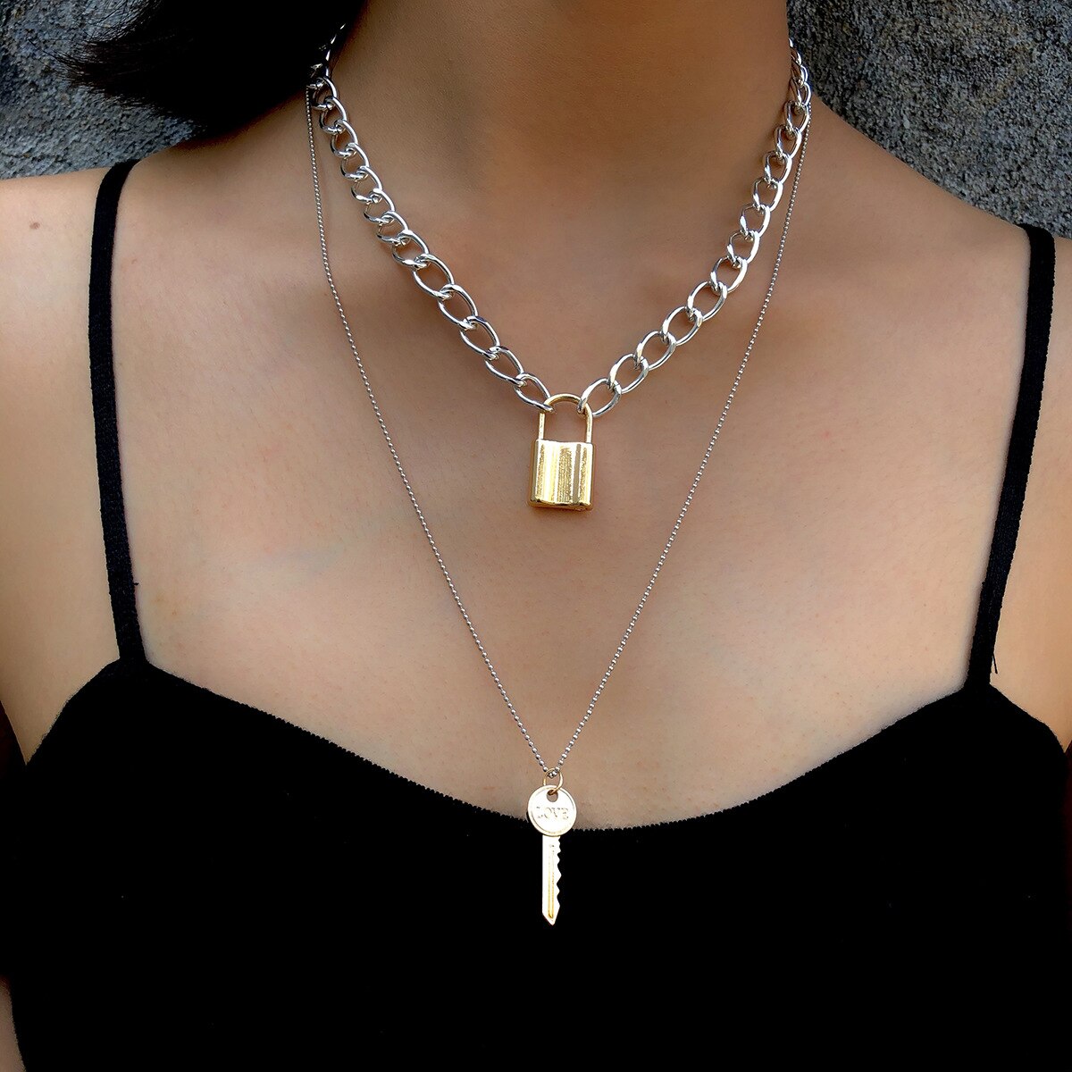 Double-layer Alloy Chain Double-layer Collar Simple Concentric Lock Key Element Pendant Necklace Femal