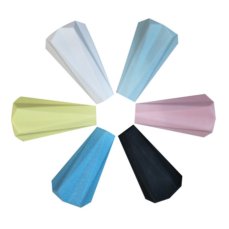 Keramisk vase boligindretning groft keramik diamant origami bred mund morandi enkel moderne stue tv skab sort blå