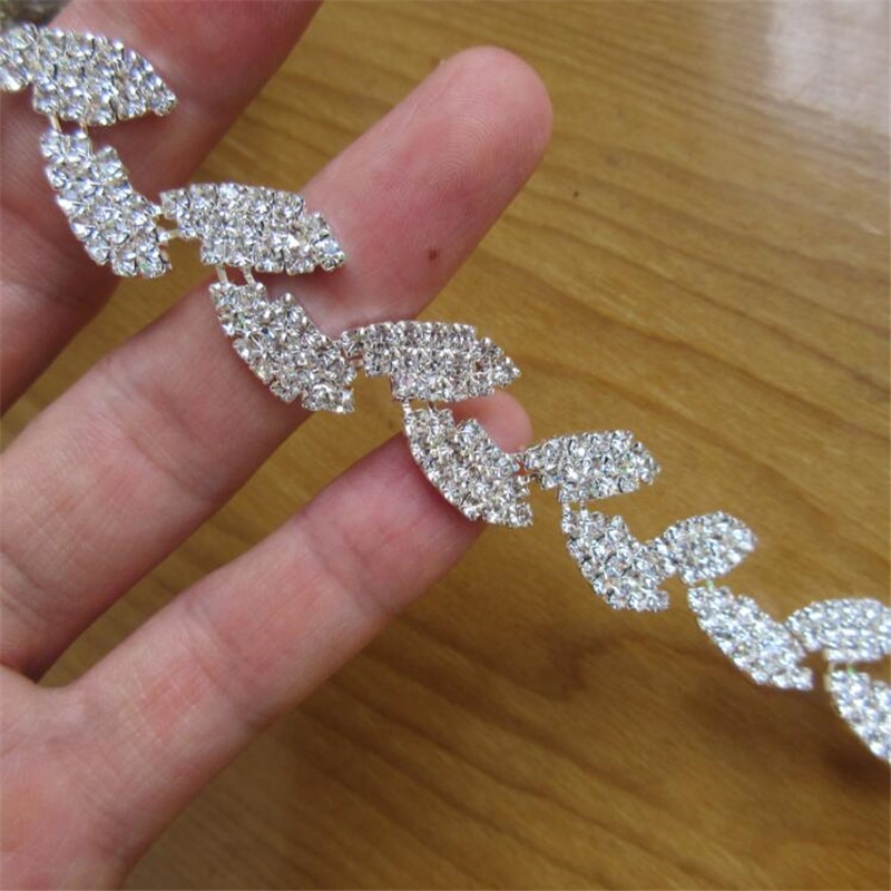 30cm Bladeren Rhinestone Chain Trim Lint Zilver Crystal Applique Haar Accessoire Bridal Sash Naaien op Trouwjurk Decoratie