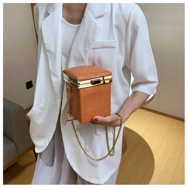 Mini crossbody tas met krokodillenmotief, hoge pu leren dames handtas, schoudertas met ketting: Oranje