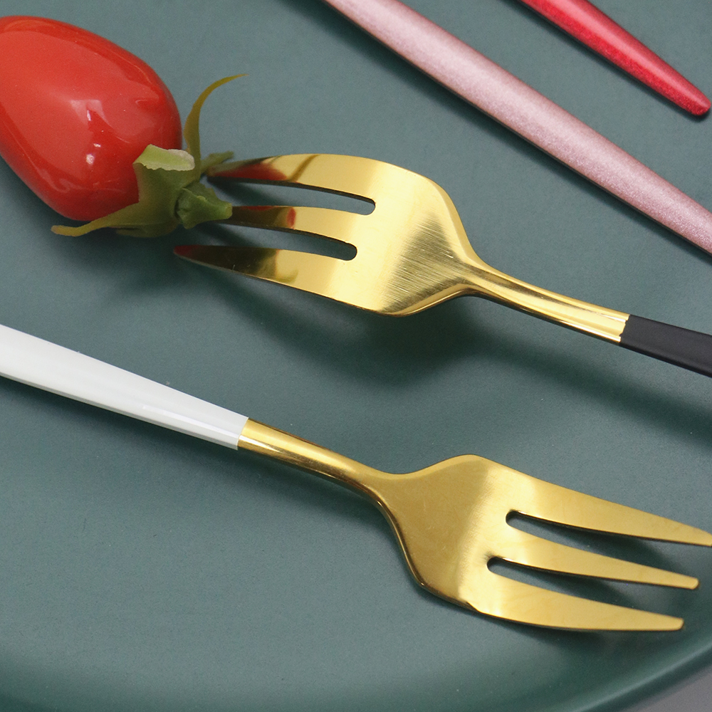 Juego de Mini tenedor para fruta, pastel, aperitivos, té de acero inoxidable, tenedor de fruta, tenedor de postre de arcoíris, tenedor pequeño dorado para ensalada, vajilla, 6 uds.