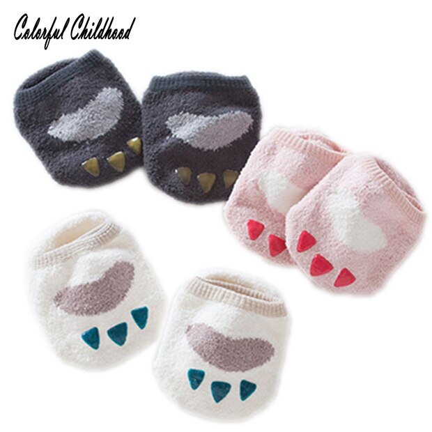 Nyfödd baby ullstrumpor flicka pojkar söt spädbarn barn skor kort björn tass mönster halkskydd strumpor småbarn barn socken baby