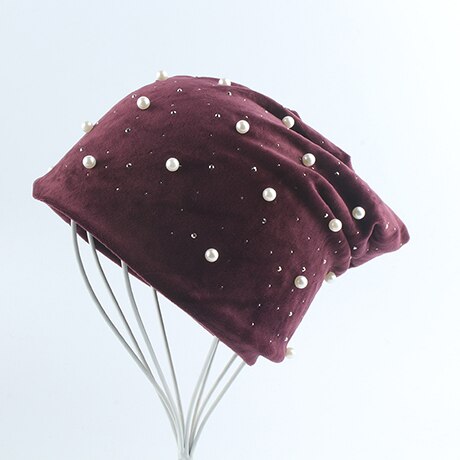 Gorros de terciopelo con diamantes de imitación y perlas para mujer, sombrero cálido y suave, de invierno, novedad de: Borgoña