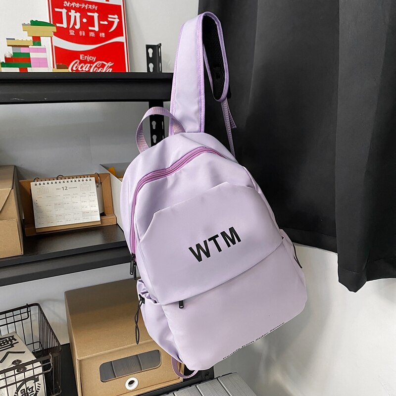 Dcimor-rucksack aus nylon mit buchstabenprint, großes fassungsvermögen, stylische reisetasche, laptop-rucksack für herren, ideal für studenten, süße schultasche: Lila / Kein anhänger