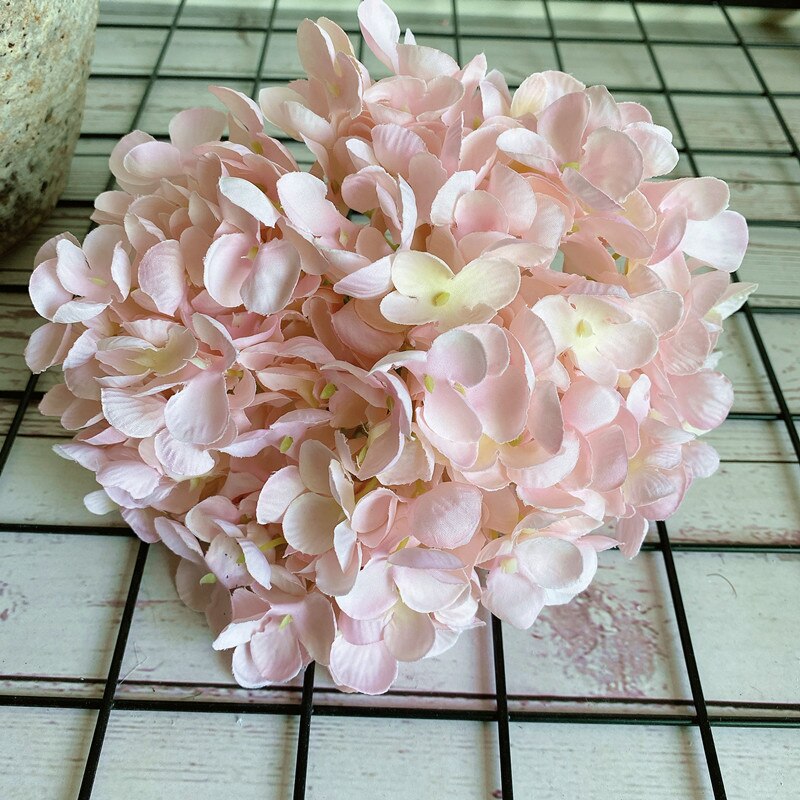 Store godt lavet nordisk stil hortensia blomsterhoveder silke kunstige blomster diy projekter leverer hvide blomster: Ømt lyserødt