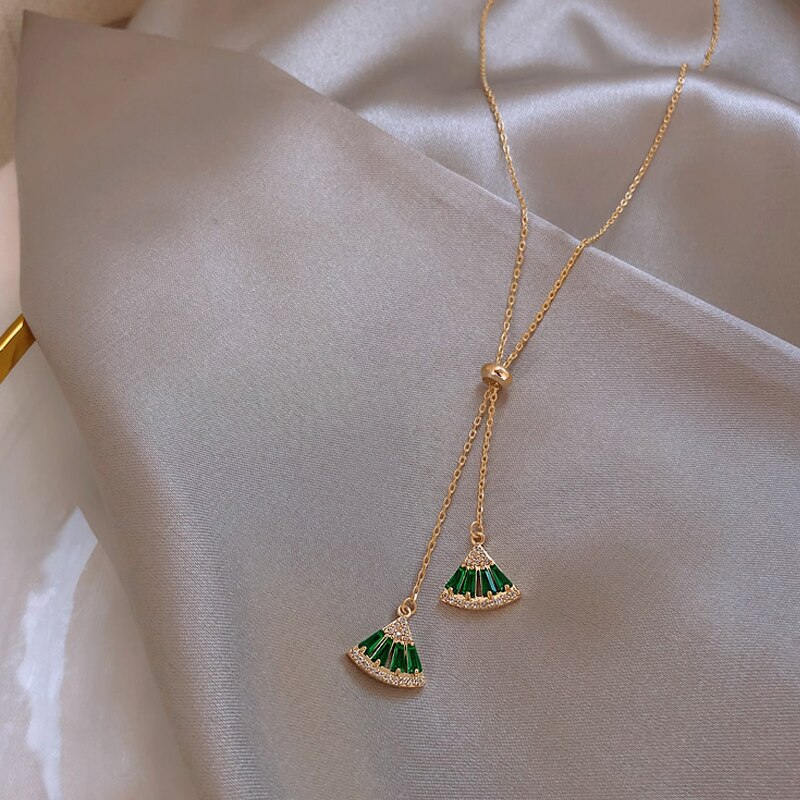 Luxury Female Green Zircon Fan Shape Pendant Necklaces For Women Jewelry