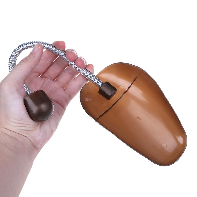 Uomini Caricato A Molla di Plastica Mens Forme per Scarpe Supporto della Barella plasmatore di Plastica di Nuovo Modo di Alta Qualità Maschile Scarpe Alberi Marrone