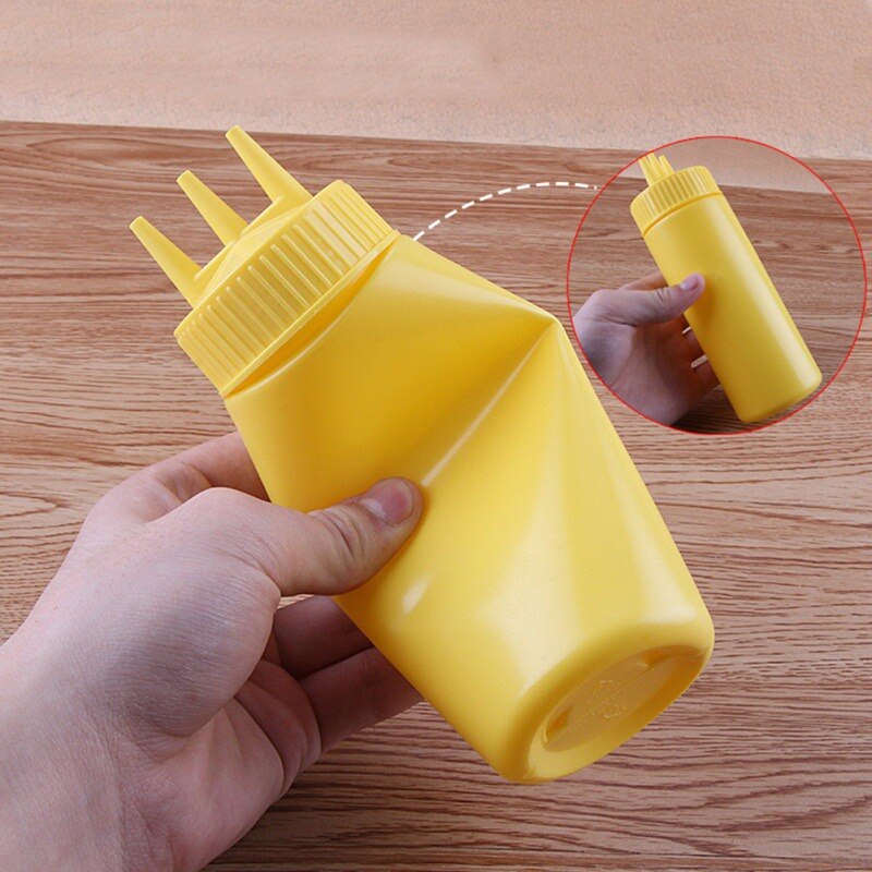 Plastic Sauce Squeeze Bottle With Three Holes Household Kitchen Tool Yellow White Red