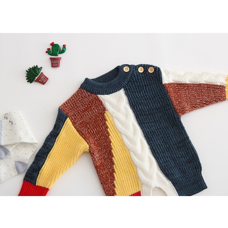 Angoubebe  b91 t 08 samen te voegen met verschillende kleuren babytrui in lente, herfst en winter
