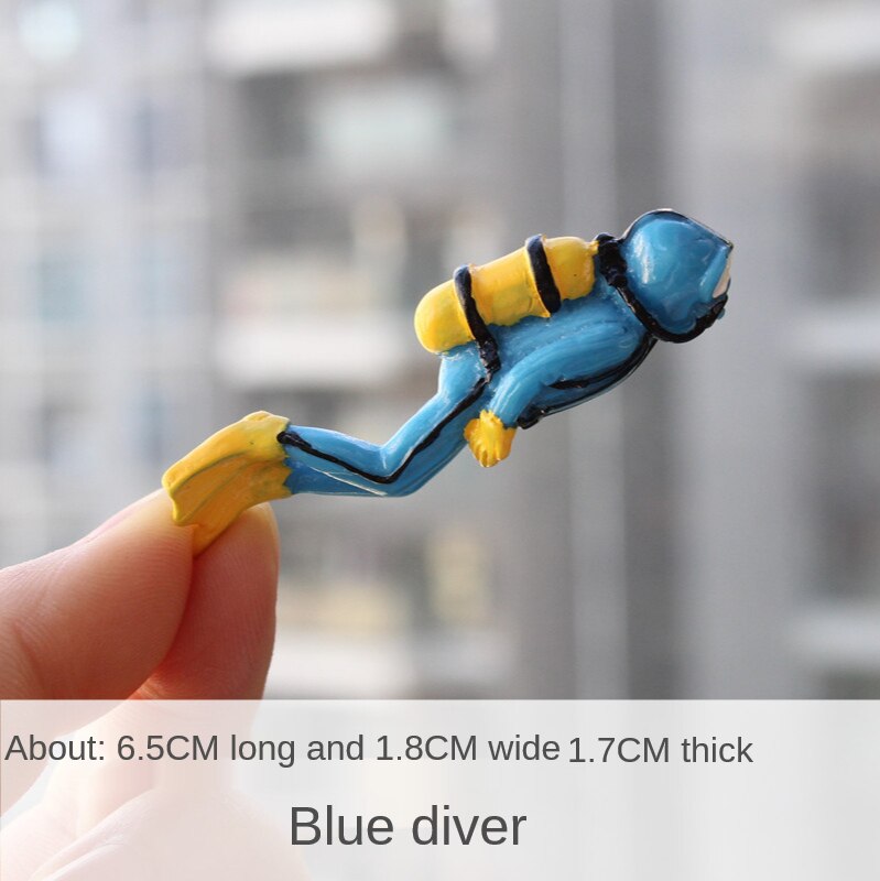 Diver Treasure Chest Box Antique Fish Tank Aquarium Decoration Landscape Ornaments Environmental Protection Resin Craft: Blue diver