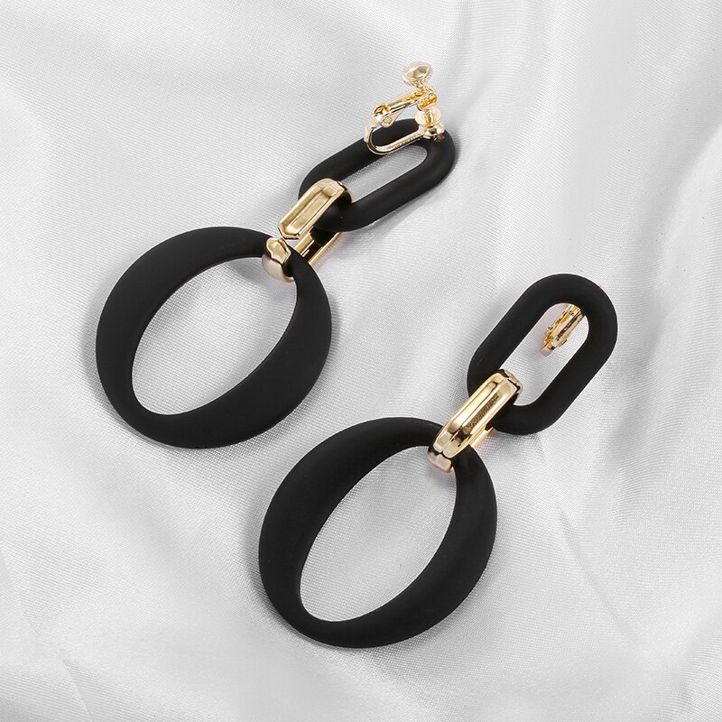 Pendientes de Clip de cadena acrílica para mujer, aretes largos de color dorado, mate, negro, Vintage, ovalados, geométricos, sin agujeros,