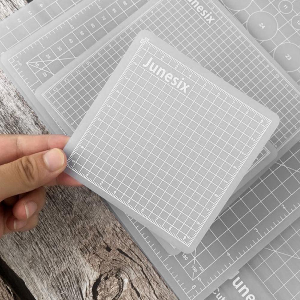 Gridded Cutting Board Durable Thickened Non-Slip Multi-Use Sturdy Cutting Board for Sewing Cutting Mat Gridded Cutting Mat