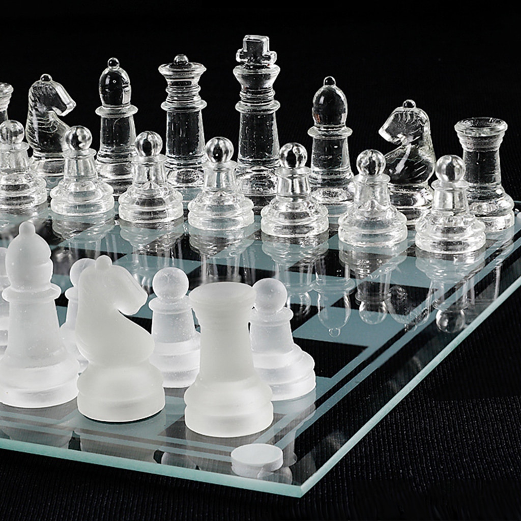 Schackspel i klart frostat glas med glasskiva, klassiskt schackset, jättebra