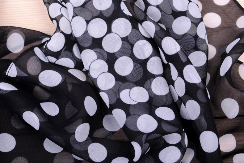 Fal/vind gradient god smag prikker chiffon tørklæde silke firkantet hijab cool sjal dame foulard femme tørklæder hår bufanda mujer