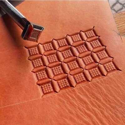 Padrão de impressão de polegar, padrão de tecer, padrão de borda geométrica mão-trabalho de aço design exclusivo ferramentas de trabalho de couro escultura socos: 1