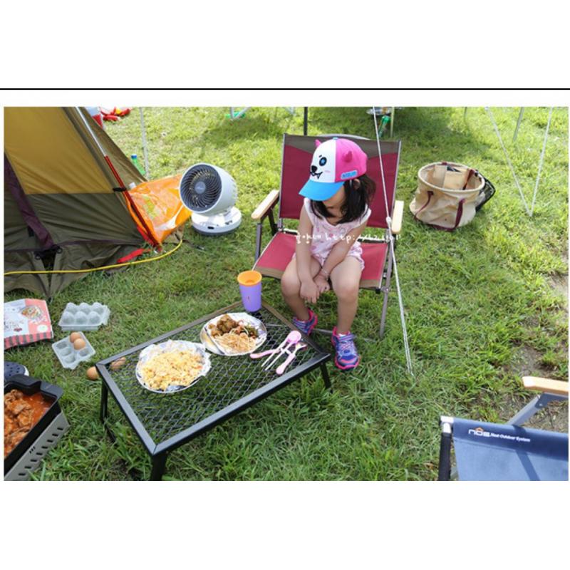 Bærbart udendørs foldbart fiskebord camping udendørs bord sammenklappeligt 4-5 personer jern picnic bordnet til familiegrill
