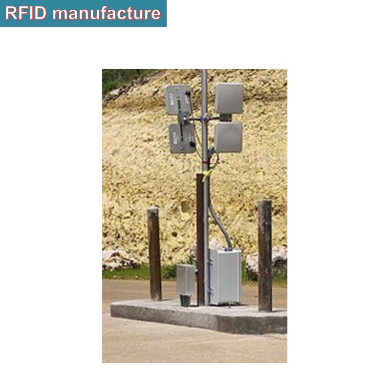 Antenne RFID UHF à polarisation circulaire à longue portée à gain 9dbi pour lecteur RFID UHF à moyenne portée dans l'accès au stationnement/fréquentation des personnes