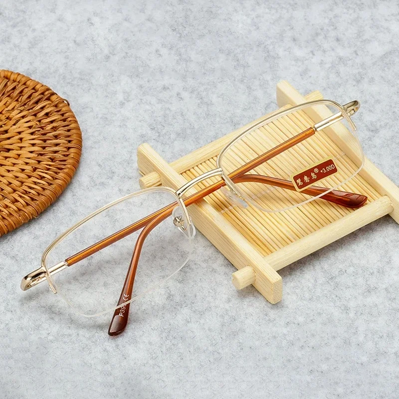 Vintage damer mænd læsebriller ultralette firkantede stel presbyopi langsynede briller +0.5 +0.75 +1.0 +1.25 +1.5 +1.75 to +4.0