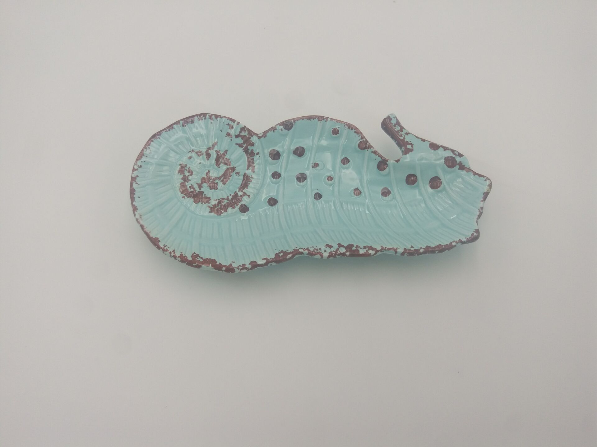 Mediterranean Ceramic Small Fruit Plate Dessert Box Dish Starfish Dish Conch Dish Tableware Dried Fruit Plate: Seahorse