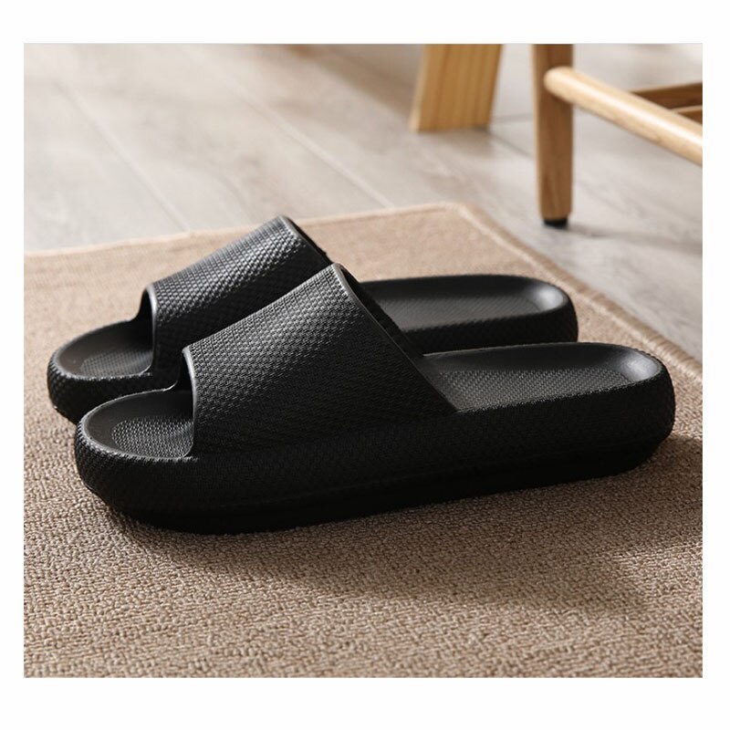 Unisex Bathroom Slidder Light Weight Comfy Indoor Slippers Man and Woman Summer Footwear: Black / 43-44