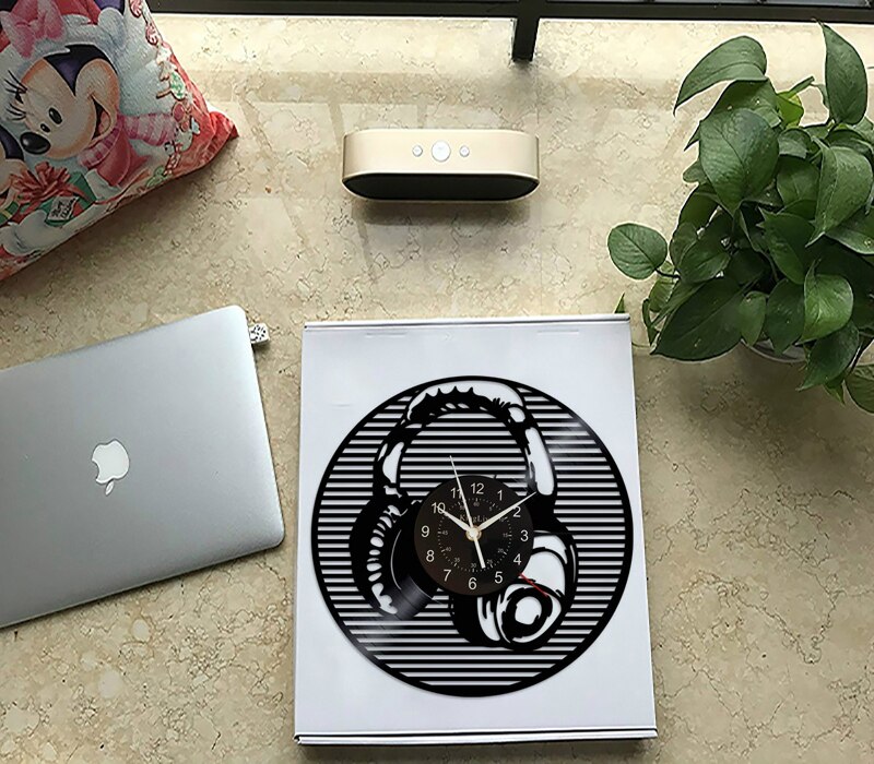 Reloj de pared de vinilo con música y auriculares | Reloj de pared | reloj de vinilo LED | Decoración de pared Vintage | Reloj de pared Negro | Gif de cumpleaños de Navidad