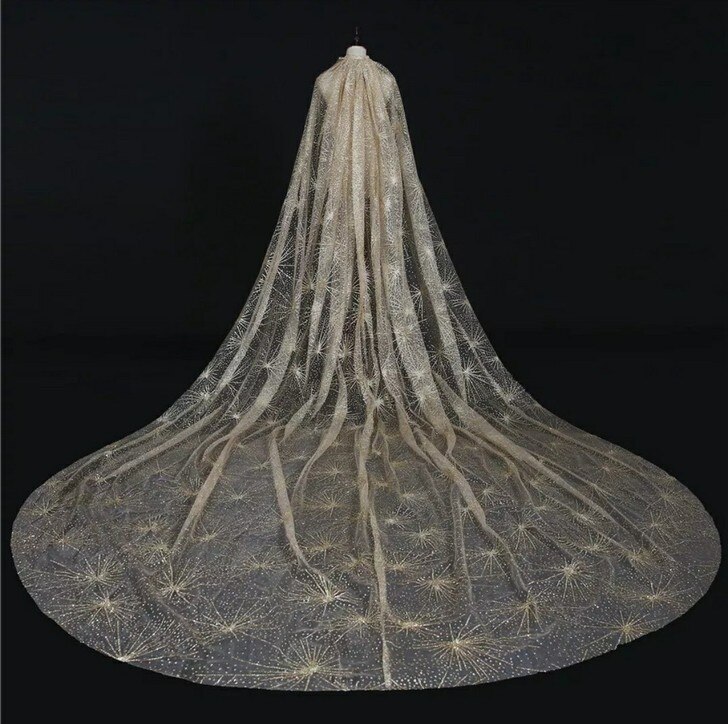 LPTUTTI Luxury sequins Mantilla Wedding Marry Headdress Accessories long cathedral Bridal Wedding Veil With Comb: 3 / 350cm