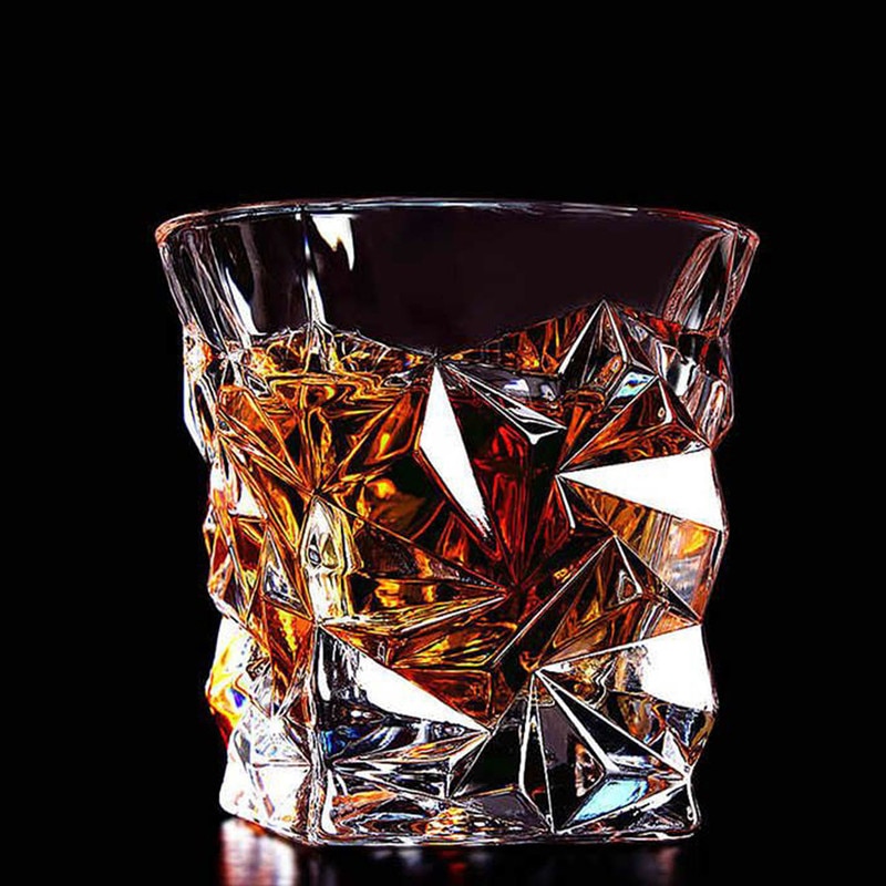 Merkki viinilasi lyijytön lämmönkestävä läpinäkyvä kristalliolutviski brandy vodka kuppi monikuvioinen juomapatukka