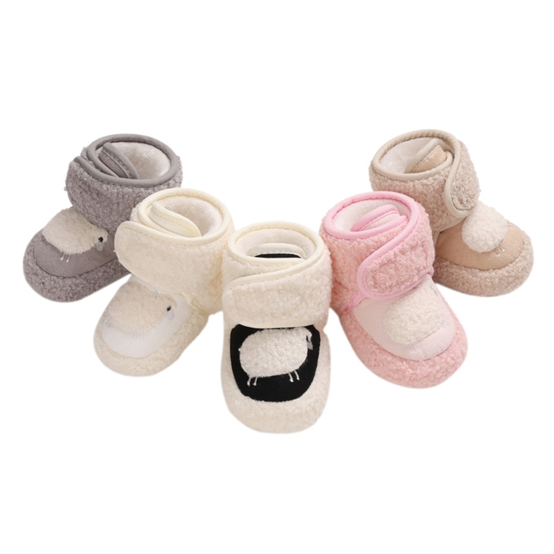 Baby jongens meisjes pantoffels, schattige schapenpatroon baby laarzen winter warme zachte katoenen peuter eerste loopstoel schoenen voor in de wieg