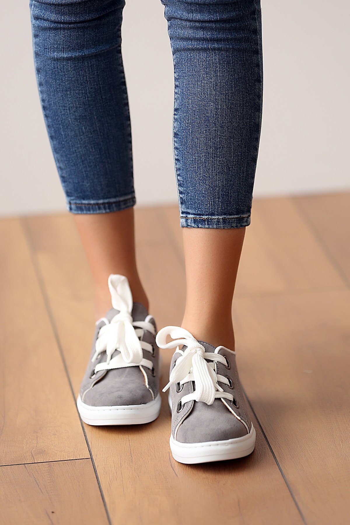 Vrouwen Grijs Suède Schoenen