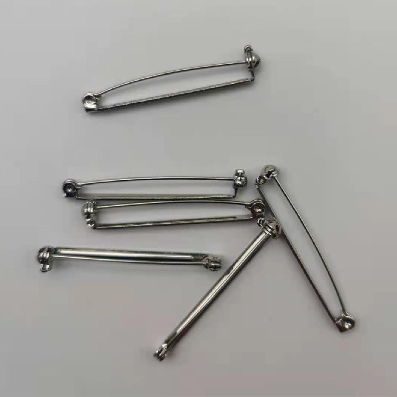 10pcs gold color Brooch Base Pins Blank Safety Lock Brooch Pin Base For DIY Jewelry Making Clothing Findings: S / Silver