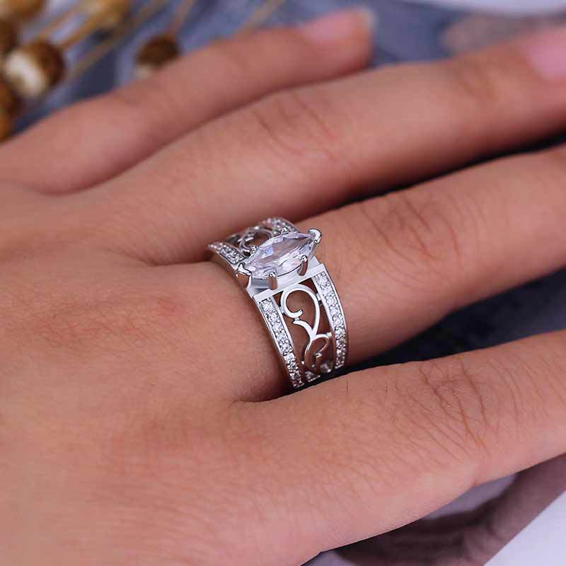 Luxe Cz Ring Bridal Ring Met Enorme Brilliant Cz Prong Vintage Eeuwige Liefde Engagement Trouwringen Voor Vrouwen Vriendin