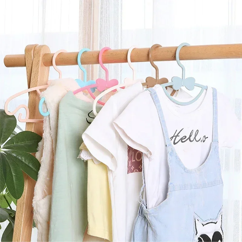 Perchas para bebés de 5 uds., colgador de almacenamiento de abrigos para niños, organizador de armario, perchas de exhibición portátiles a prueba de viento, perchas para ropa para niños