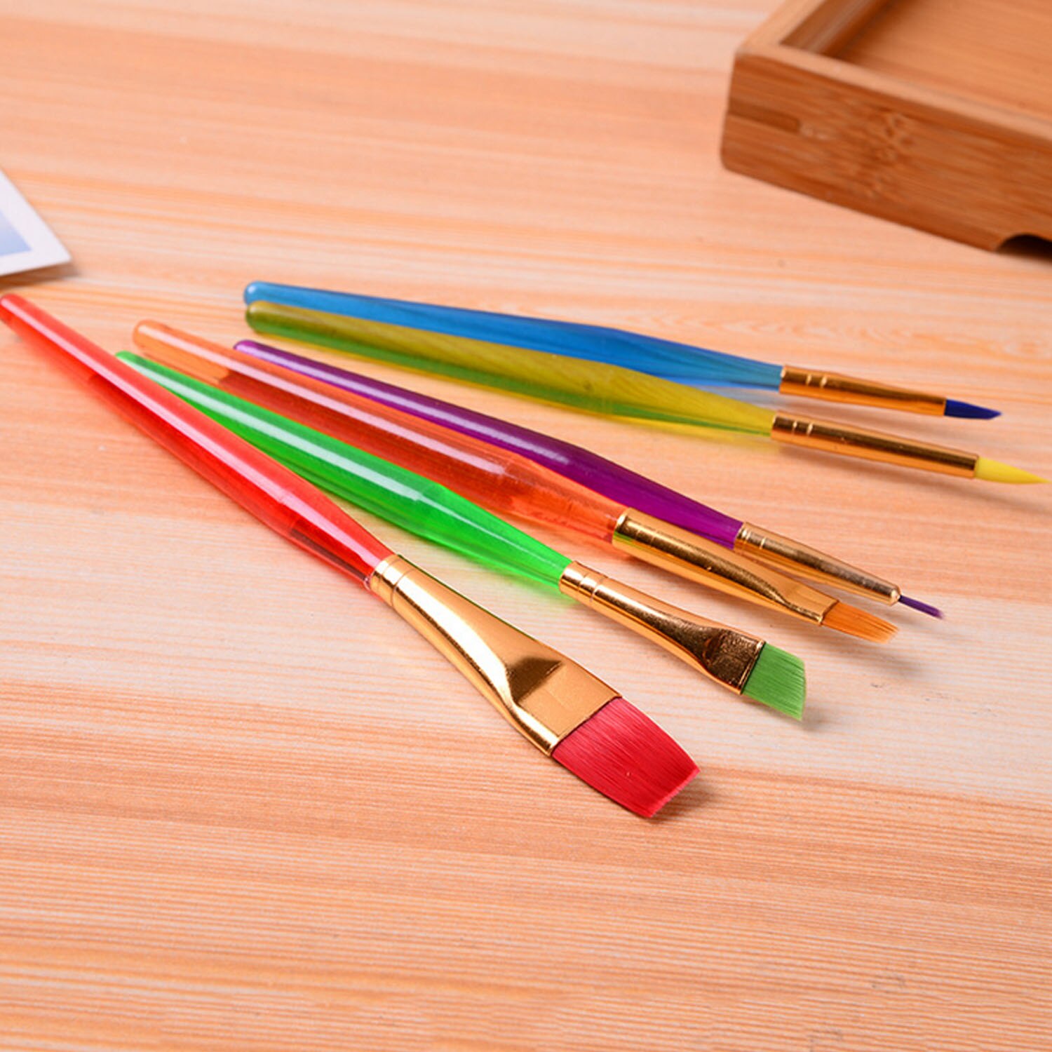 Set van 6 kleurrijke nylon haarverfkwasten voor acryl, aquarellen, gouache, olieverf, beginners, kinderen, volwassenen, schilderbenodigdheden