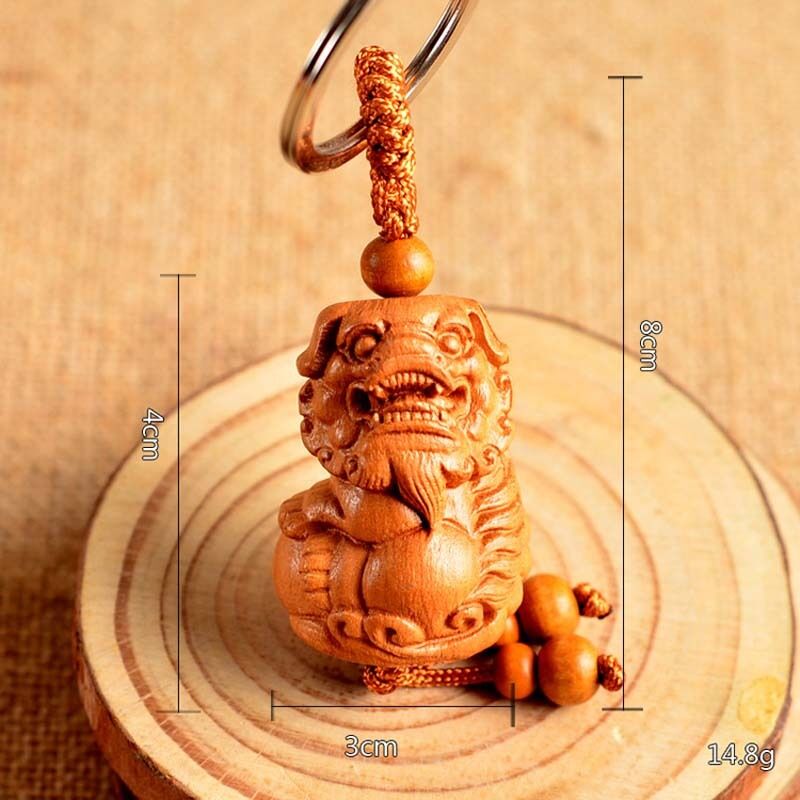 Wood 3D Carving Chinese Feng Shui Geomancy Lion Foo Dog Statue Key Chain Keyring