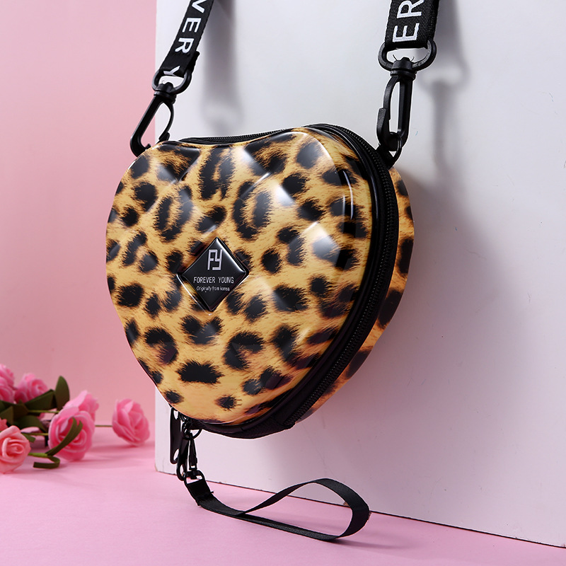 Luxury HandBags Heart Shaped PVC Mini Shoulder Bag for Woman Personality Small Box Women Purses: Brown Leopard