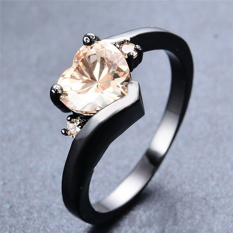 Anillo de mujer chapado en oro negro con circonita, granate en forma de corazón, tamaño 6-10