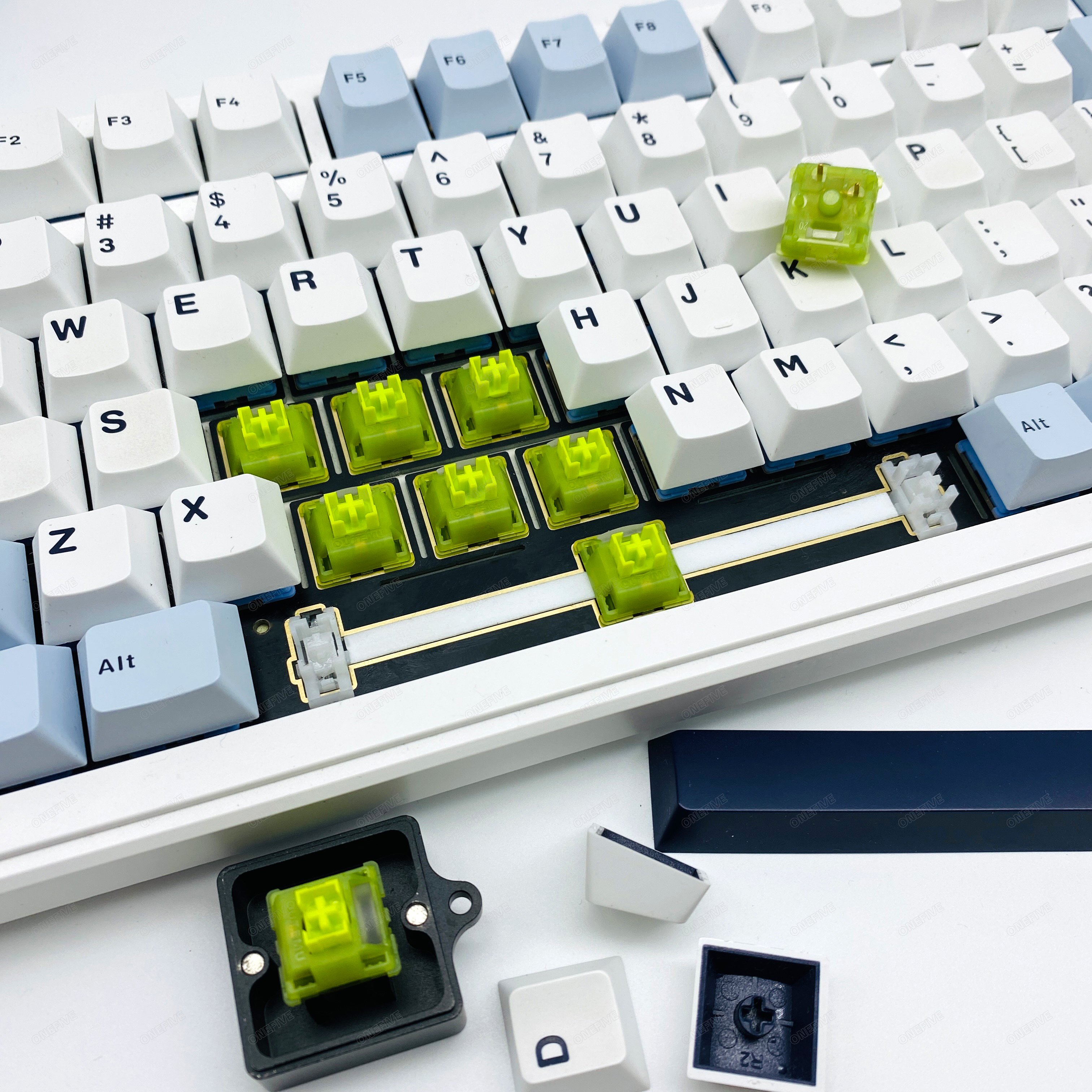 Outemu Silent Lemon V3 Switch Mechanical Keyboard Tactile Switches 5Pin swap PA66 Pre Lubed POM Lightguide Pole 21mm spring